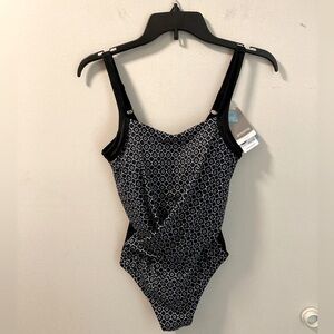Amoena Swimsuit Mastectomy Black & White Ayon One Piece Swimwear Sz 8B NWT‎
